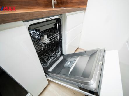 Pronájem bytu, 1+kk, 30 m²