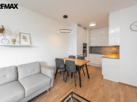 Pronájem bytu, 2+kk, 59 m²