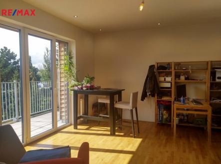 Pronájem bytu, 2+kk, 42 m²