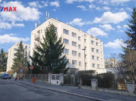 Prodej bytu, 1+1, 54 m²