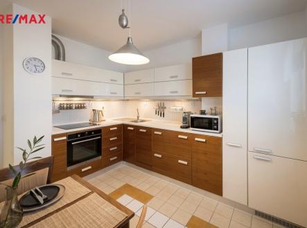 Pronájem bytu, 3+1, 71 m²