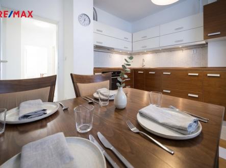 Pronájem bytu, 3+1, 71 m²