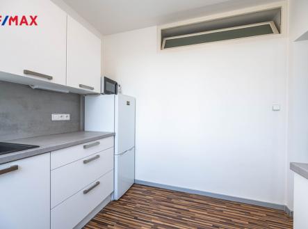 Pronájem bytu, 3+1, 70 m²