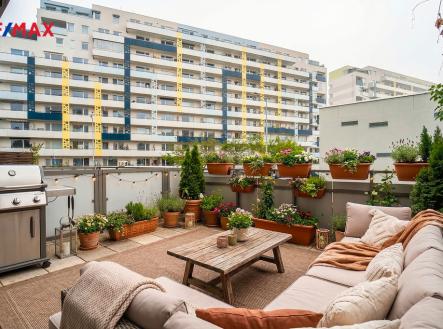 Prodej bytu, 1+kk, 56 m²