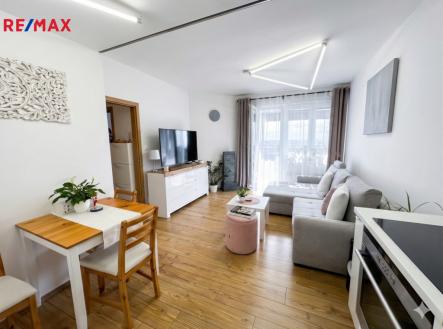 Pronájem bytu, 2+kk, 43 m²