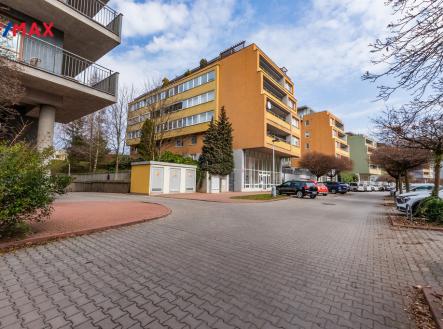 Pronájem bytu, 2+kk, 52 m²