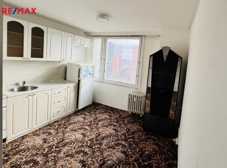 Pronájem bytu, 2+kk, 39 m²