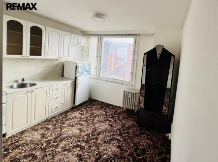 Pronájem bytu, 2+kk, 39 m²