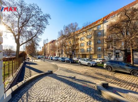 Prodej bytu, 2+1, 66 m²