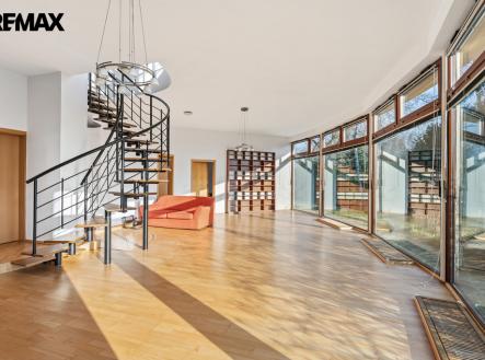 Prodej domu/vily, 311 m²