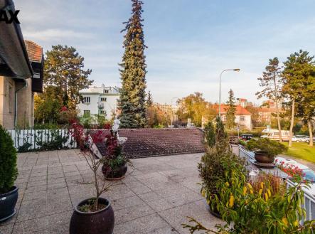 Prodej obchodní prostor, 109 m²