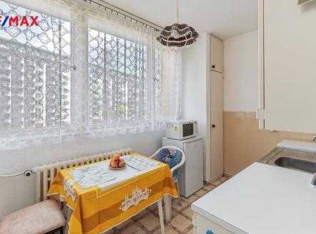 Prodej bytu, 2+1, 60 m²