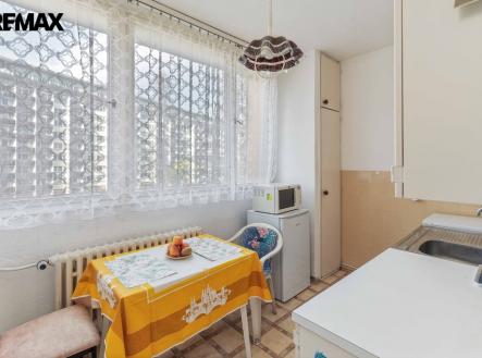 Prodej bytu, 2+1, 60 m²