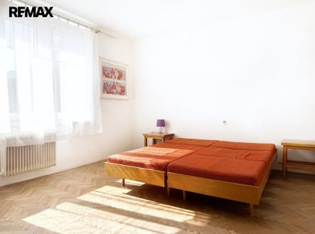 Pronájem bytu, 3+kk, 75 m²