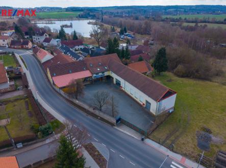 Pronájem skladovací prostor, 4 394 m²