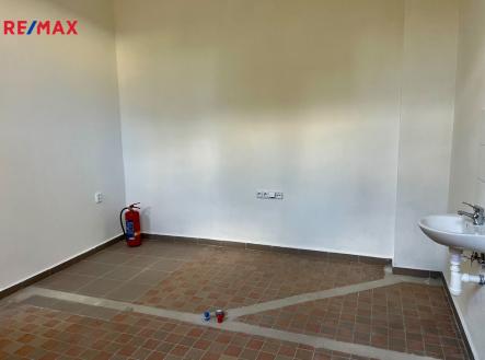 Pronájem obchodní prostor, 40 m²