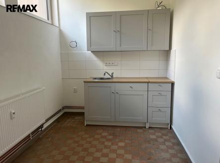 Pronájem obchodní prostor, 40 m²