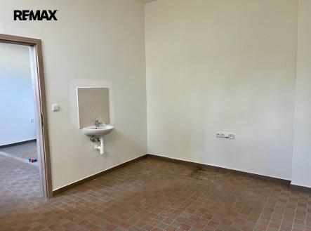 Pronájem obchodní prostory, 40 m²