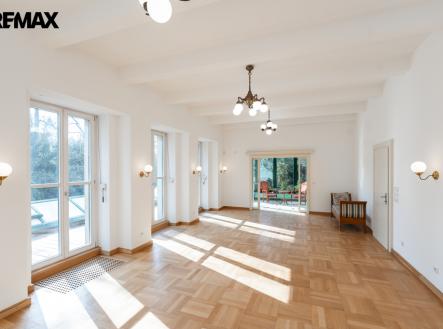 Prodej domu/vily, 675 m²