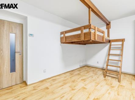 Pronájem bytu, 1+1, 34 m²