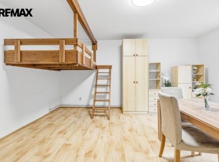 Pronájem bytu, 1+1, 34 m²
