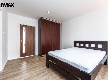 Pronájem bytu, 2+1, 55 m²