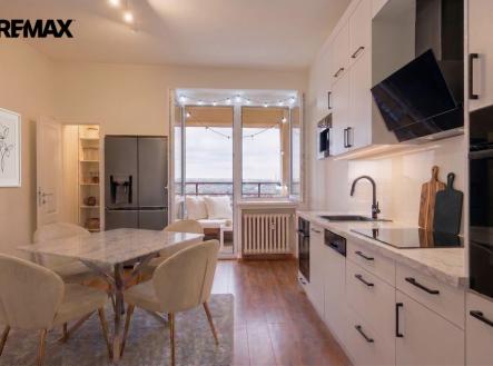 Prodej bytu, 3+kk, 93 m²