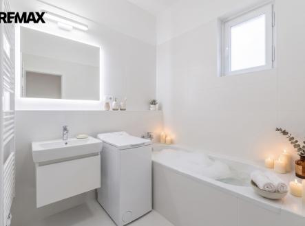 Prodej bytu, 2+kk, 44 m²
