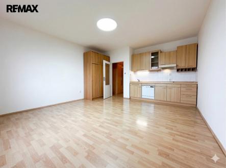 Pronájem bytu, 1+kk, 30 m²