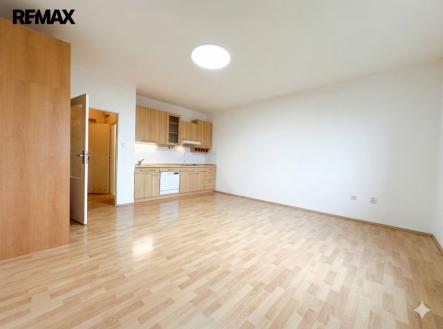 Pronájem bytu, 1+kk, 30 m²