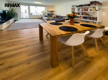 Pronájem bytu, 3+kk, 87 m²