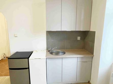 Pronájem bytu, 1+kk, 25 m²
