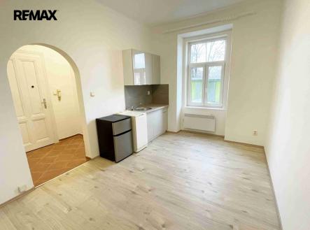 Pronájem bytu, 1+kk, 25 m²