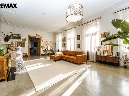 Pronájem bytu, 2+1, 127 m²