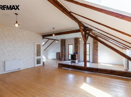 Prodej obchodní prostor, 403 m²