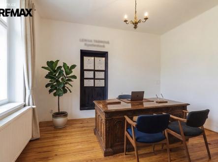 Prodej obchodní prostor, 403 m²