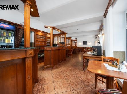 Prodej hotel, 435 m²