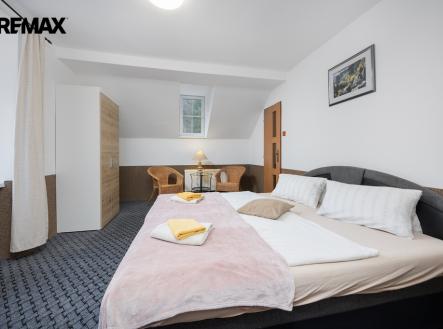 Prodej hotel, 435 m²