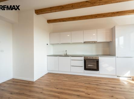 Pronájem bytu, 4+kk, 130 m²