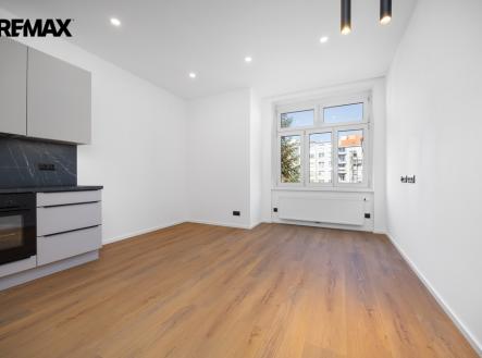 Pronájem bytu, 2+kk, 46 m²