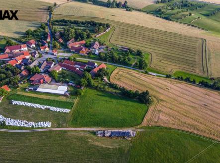 Prodej pozemku pro bydlení, 5 619 m²