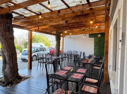 Pronájem restaurace, 450 m²