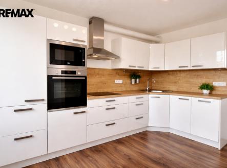 Pronájem bytu, 3+1, 73 m² obrázek