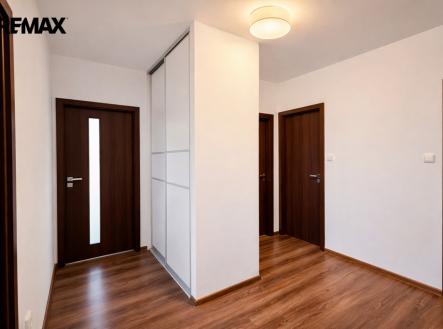 Pronájem bytu, 3+1, 73 m²