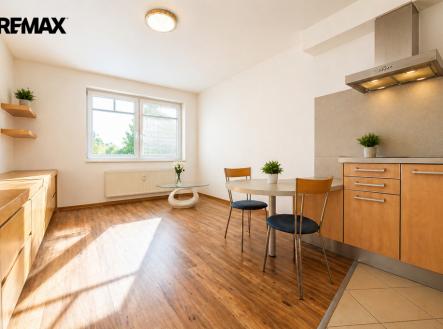 Pronájem bytu, 1+kk, 31 m²