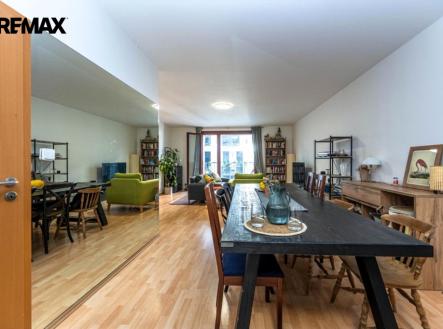 Pronájem bytu, 2+kk, 77 m²