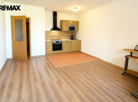 Pronájem bytu, 1+kk, 33 m²