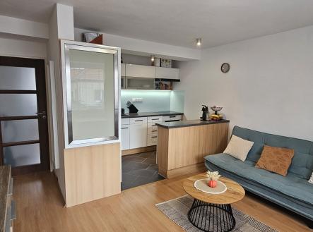 Prodej bytu, 3+kk, 67 m²