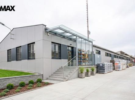 Prodej výrobní prostory, 2 500 m²
