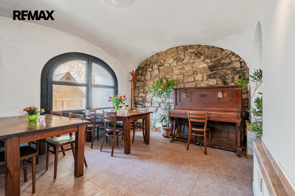 Restaurace